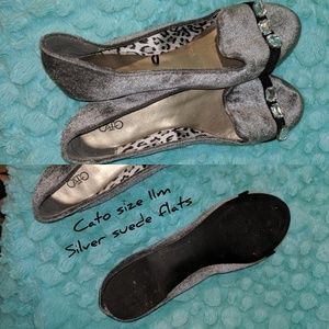 Silver flats with accents